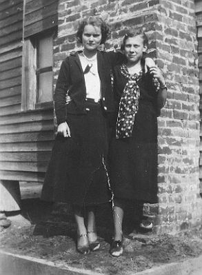 1933_Arvie_Sprouse___Clara_Kemp-4.jpg